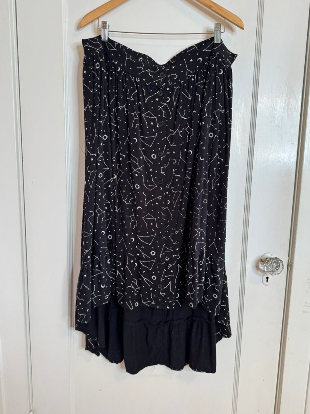 Hot Topic Black Celestial Constellations Hi-Low Maxi Skirt Sz 2